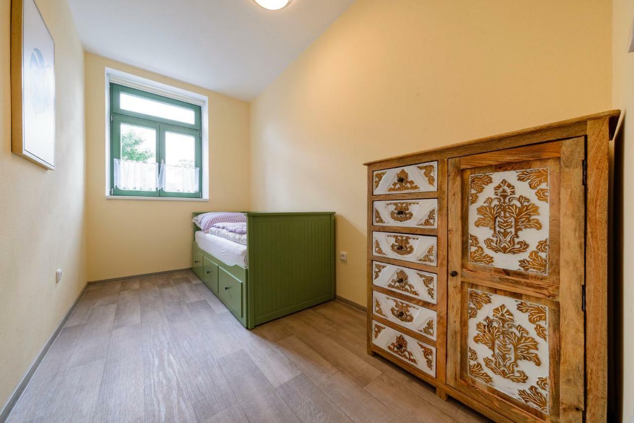 Slovansky Penzion Mikulcice Экстерьер фото